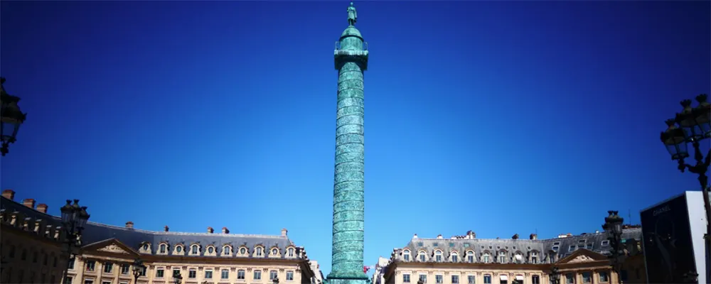 place Vendôme, obélisque : nettoyage de bureaux à Paris 1