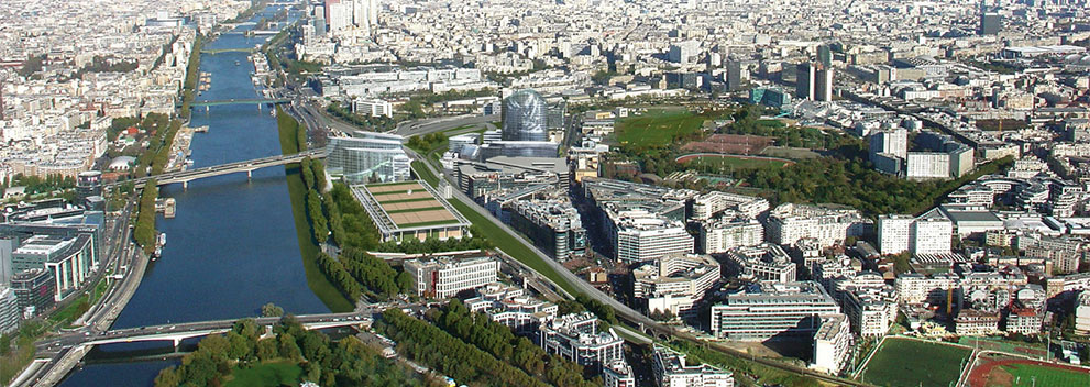 Vue Aérienne de Issy les moulineaux. Entreprise nettoyage bureaux locaux 92