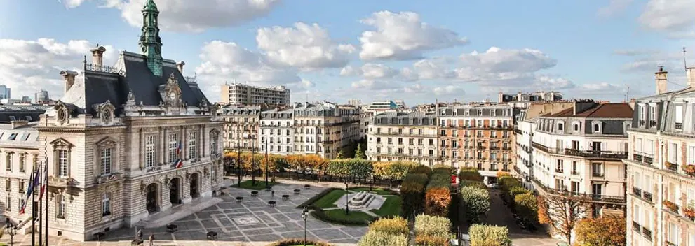 Place de l'Hotel de Ville à Levallois. Entreprise nettoyage bureaux locaux 92
