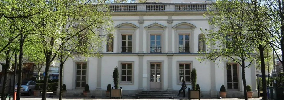 Hotel de Ville de Malakoff. Entreprise nettoyage bureaux locaux 92