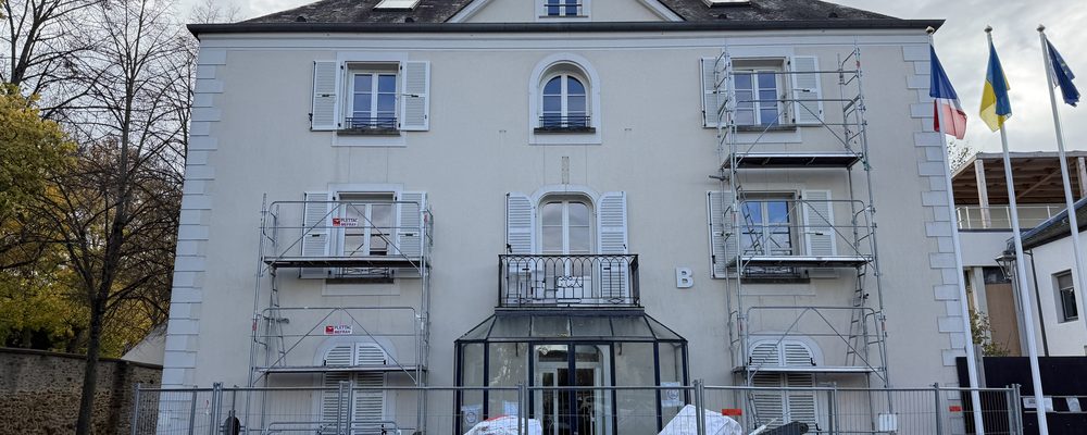 Mairie de Lieusaint (bâtiment B) : entreprise de nettoyage de bureaux et de locaux à Lieusaint (77127)