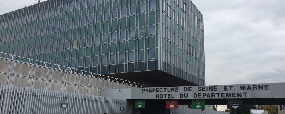 Préfecture de Seine-et-Marne à Melun : entreprise de nettoyage de bureaux et de locaux à Melun (77000)