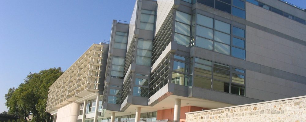 Médiathèque de Melun : nettoyage de locaux professionnels à Melun