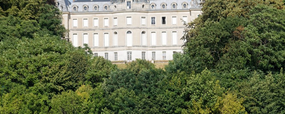 Le château de Vaux-le-Pénil : entreprise de nettoyage de bureaux et de locaux à Vaux-le-Pénil (77000)