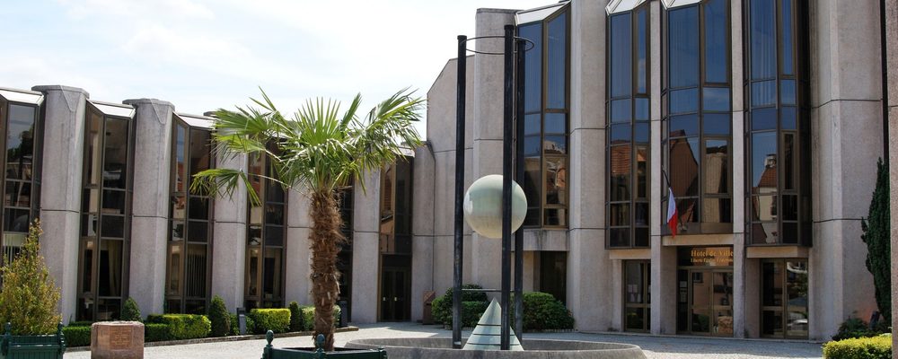 Nouvelle mairie de Thiais : entreprise de nettoyage de bureaux et de locaux à Thiais (94320)